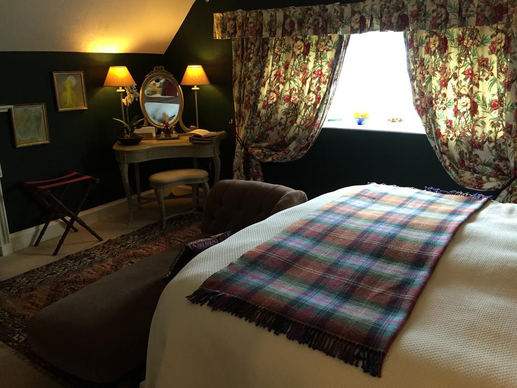 Fauhope Country House Hotel Мелроуз Екстериор снимка